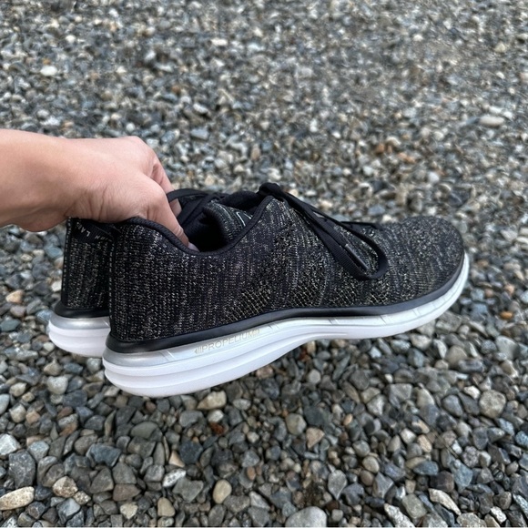 APL Techloom Pro Running Athletic Sneakers Black Gold Metallic Size 10 Women’s - Picture 8 of 12